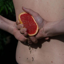 Afbeelding in Gallery-weergave laden, Grapefruit &amp; rosemary zeep