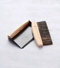 Afbeelding in Gallery-weergave laden, Kruimelveger met blik