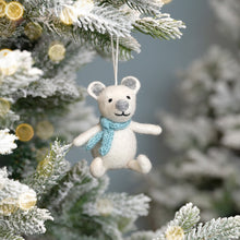 Load image into Gallery viewer, Hanger IJsbeer IJsblauw