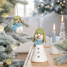 Afbeelding in Gallery-weergave laden, Hanger Sneeuwpop IJsblauw