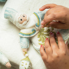 Load image into Gallery viewer, Decoratie Winterkoning