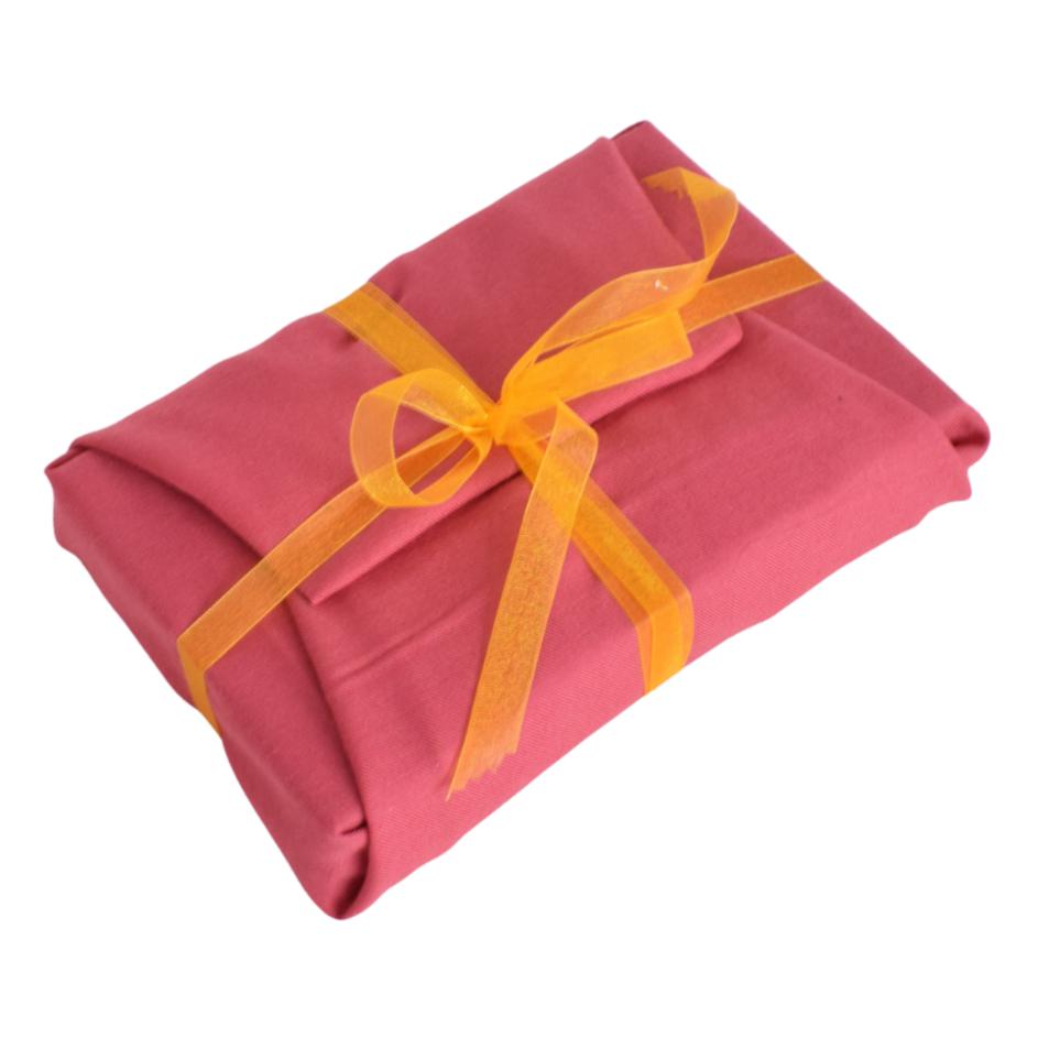 Reusable giftwrap M roze