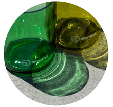 Afbeelding in Gallery-weergave laden, Rebottled glazen groen 4-pack