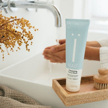 Afbeelding in Gallery-weergave laden, Cleansing Face Wash